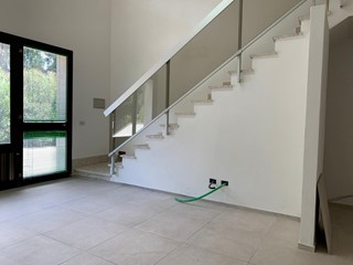 Trilocale in Vendita a Rosignano Marittimo, zona Castiglioncello, 179'000€, 70 m²