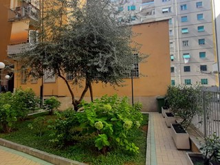 Trilocale in Vendita a Roma, 215'000€, 85 m²