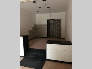Box in Vendita a Salerno, 69'000&euro;, 37 m²