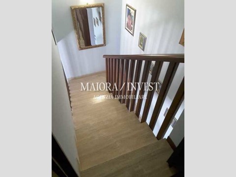 Appartamento in Vendita a Ascoli Piceno, 140'000€, 162 m², con Box