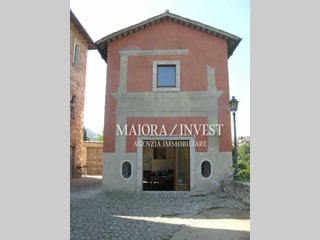 Casa Indipendente in Vendita a Ascoli Piceno, 400'000€, 200 m²