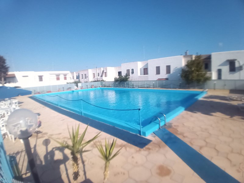 Villetta a schiera in Affitto a Porto Cesareo, 350€, 80 m², arredato