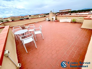 Trilocale in Affitto a Pisa, zona Marina di Pisa, 1'300€, 60 m², arredato