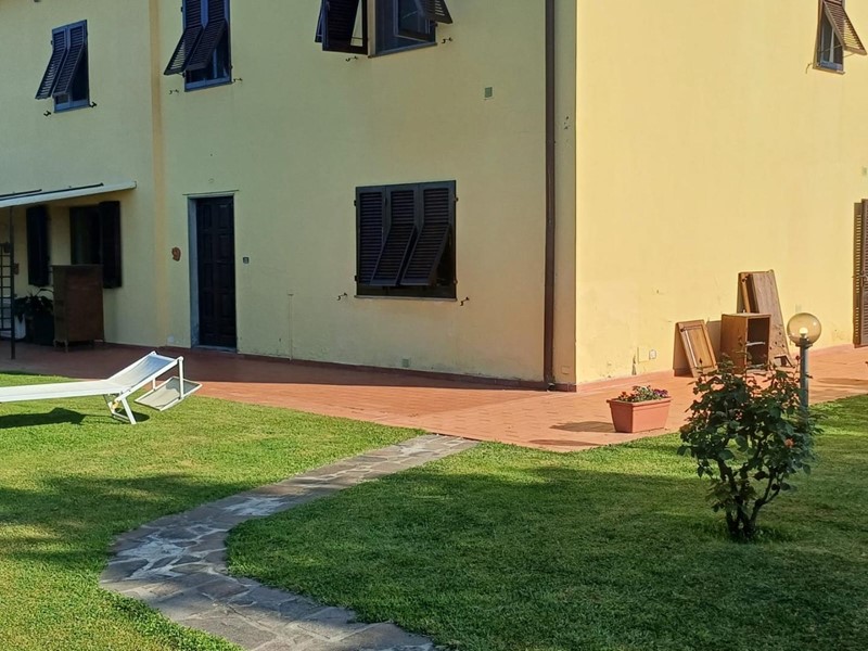 Casa di corte in Vendita a San Giuliano Terme, zona Asciano, 498'000€, 200 m²