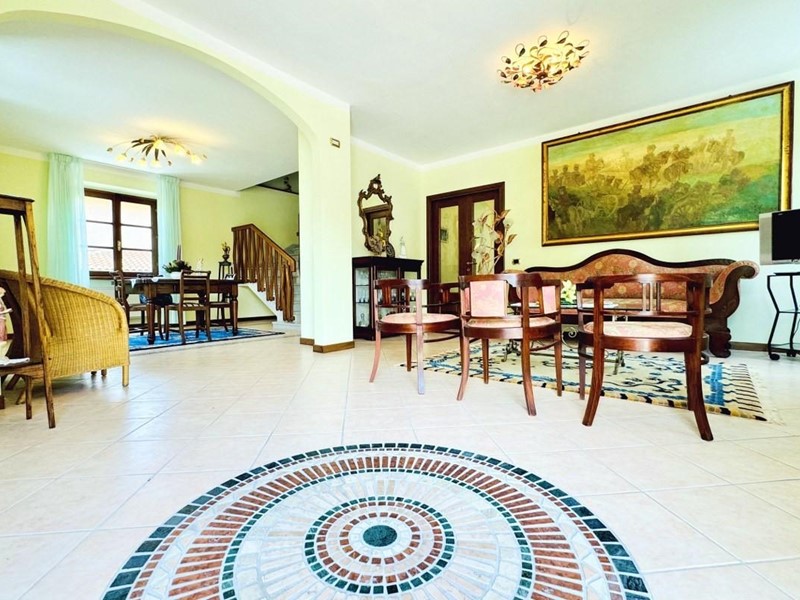 Villa in Vendita a Pietrasanta, zona Focette, 1'350'000€, 330 m²