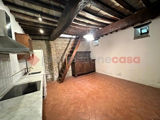 Appartamento in Vendita a Capolona, 149'000€, 135 m²