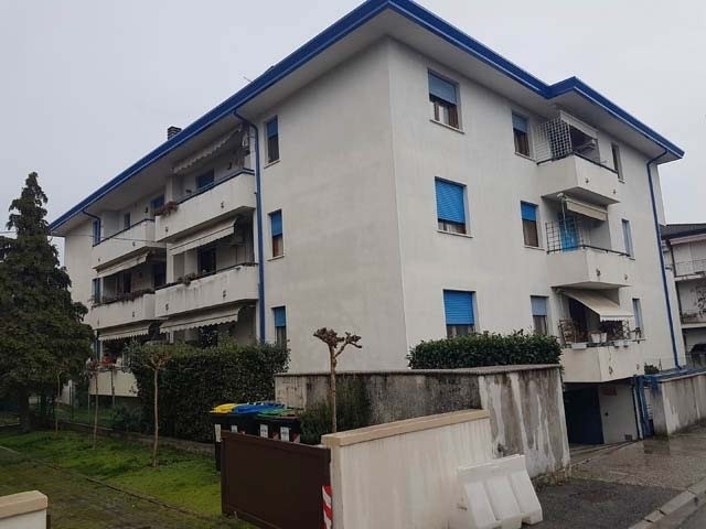 Quadrilocale in Vendita a Rovigo, 51'000&euro;, 70 m²