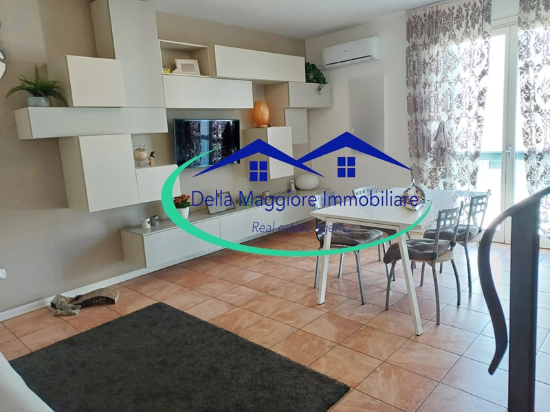 Appartamento in Vendita a Livorno, 290'000€, 132 m²