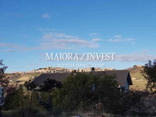 Casa Indipendente in Vendita a Acquaviva Picena, 320'000€, 1000 m²