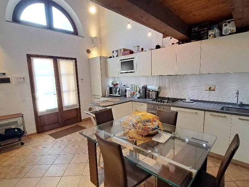 Casa Indipendente in Vendita a Cascina, zona Navacchio, 198'000€, 85 m², arredato