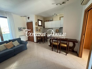 Trilocale in Vendita a Siena, 250'000€, 70 m², arredato, con Box