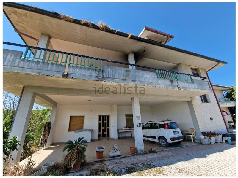 Appartamento in Vendita a Monsampolo del Tronto, 190'000€, 150 m²