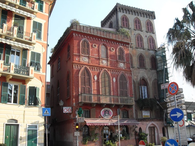 Appartamento in Affitto a Sestri Levante, 1'900€, 120 m², arredato