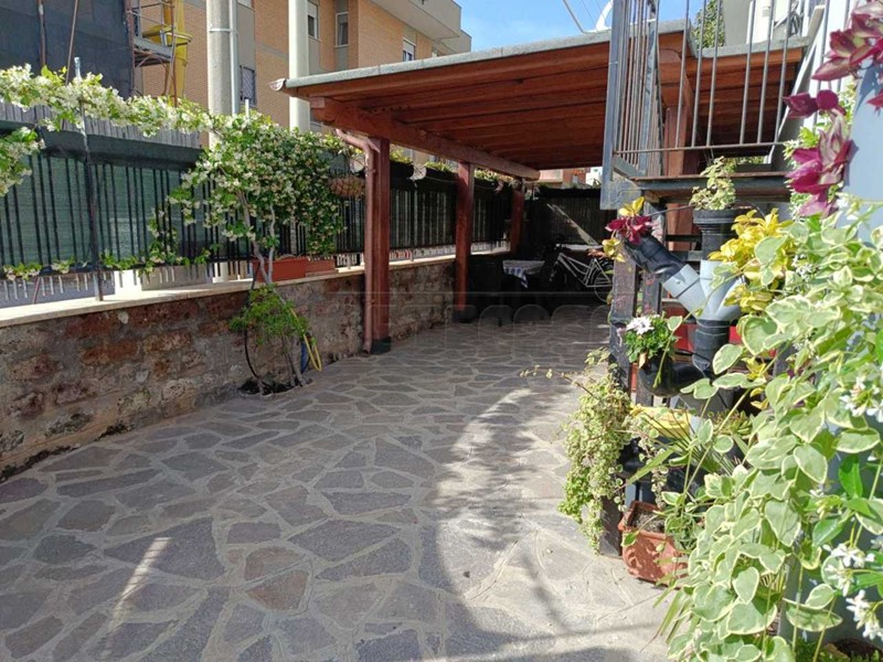 Quadrilocale in Affitto a Ladispoli, 2'300€, 100 m²