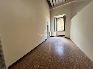 Ufficio in Affitto a Siena, zona Centro storico, 1'500&euro;, 171 m²