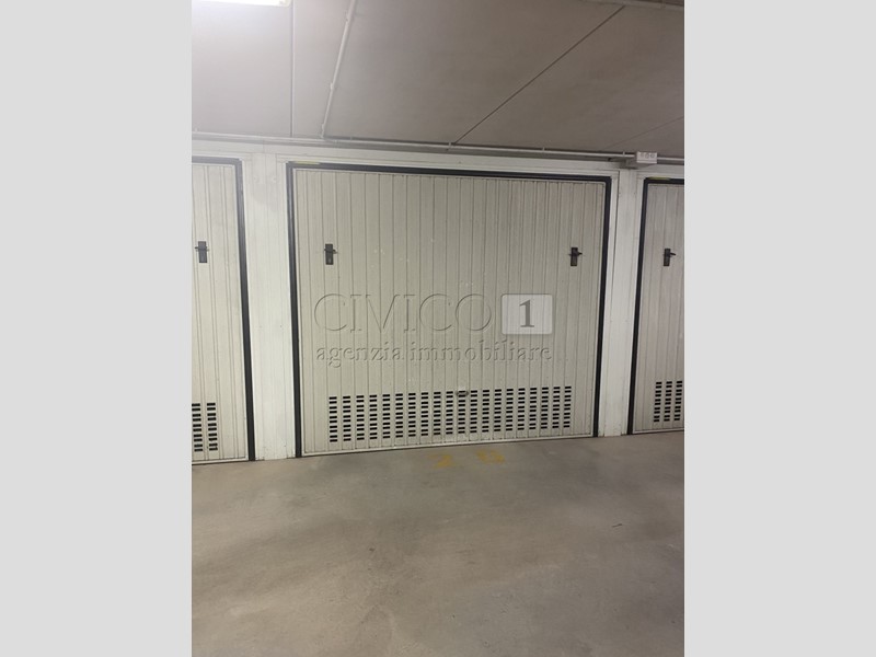 Box in Vendita a Padova, 75'000€, 20 m², con Box