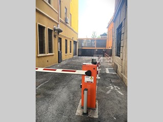 Box in Vendita a Padova, 75'000€, 20 m², con Box