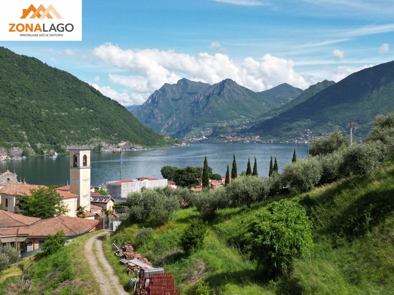 Trilocale in Vendita a Sulzano, zona Centro/ Centro storico, 320'000€, 75 m²
