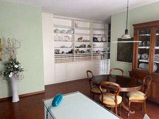 Casa Semi Indipendente in Vendita a Castelfranco di Sotto, 210'000€, 250 m², arredato