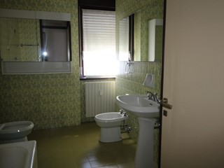 Trilocale in Affitto a Arona, 900€, 105 m²