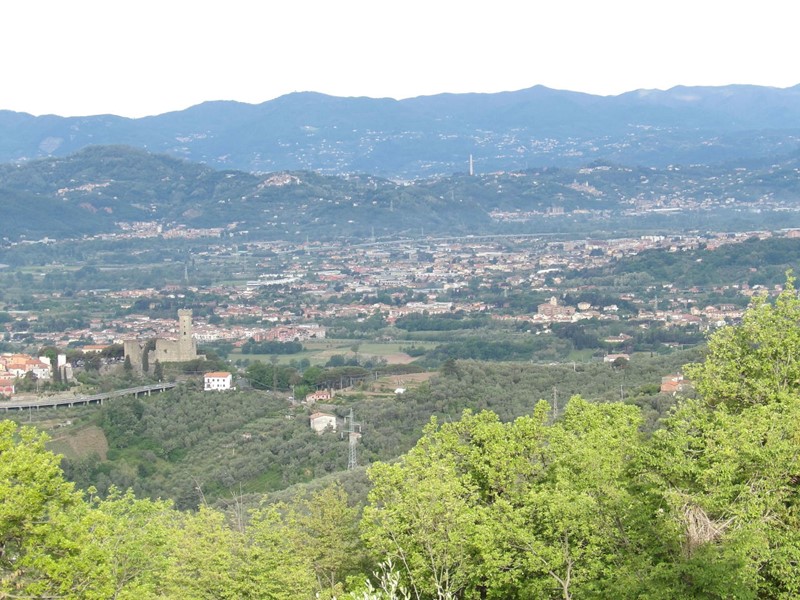 Casa Indipendente in Vendita a Castelnuovo Magra, 200'000&euro;, 98 m²