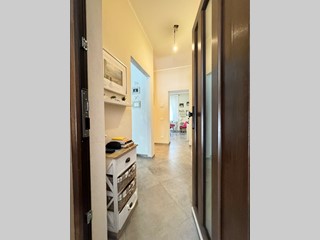 Quadrilocale in Vendita a Stazzema, zona Pontestazzemese, 185'000€, 95 m²