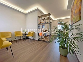 Ufficio in Affitto a Lucca, zona Sant'Anna, 360€, 14 m²