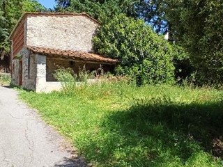 Casa di corte in Vendita a Pescaglia, zona Loppeglia, 98'000€, 80 m²