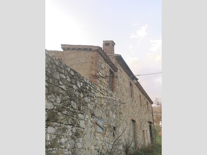 Casa di corte in Vendita a Manciano, 350'000€, 220 m², con Box