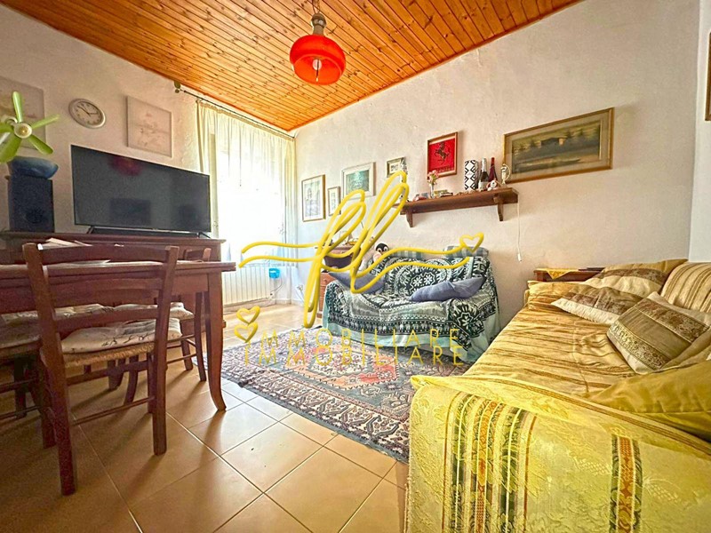 Trilocale in Vendita a Rio, 93'000€, 53 m²