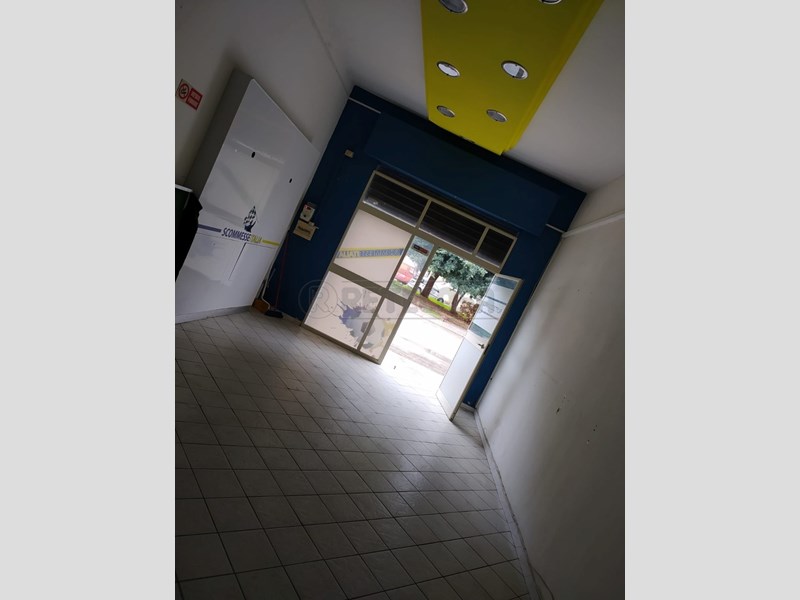 Immobile commerciale in Vendita a Mazara del Vallo, 40'000€, 60 m²