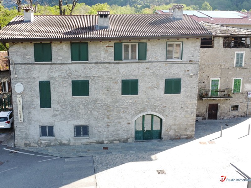 Trilocale in Vendita a Sonico, 77'000&euro;, 80 m²