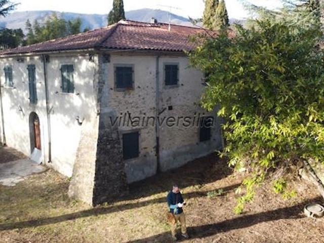 Casa Semi Indipendente in Vendita a Fivizzano, 175'000€, 450 m², arredato