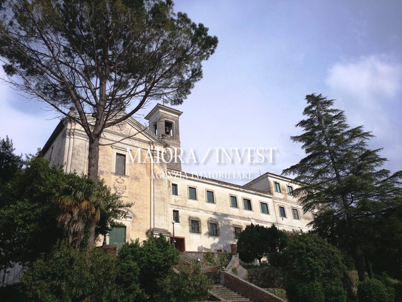 Immobile commerciale in Vendita a Falvaterra, 15000 m²