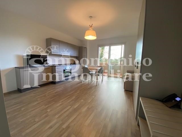 Monolocale in Vendita a Pisa, zona Tirrenia, 120'000€, 40 m², arredato