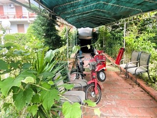 Capannone in Vendita a Massa, 140'000€, 300 m²