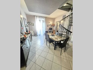 Quadrilocale in Vendita a La Spezia, zona CENTRO, 185'000€, 110 m²