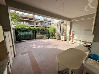 Trilocale in Vendita a Barcellona Pozzo di Gotto, 130'000€, 105 m²
