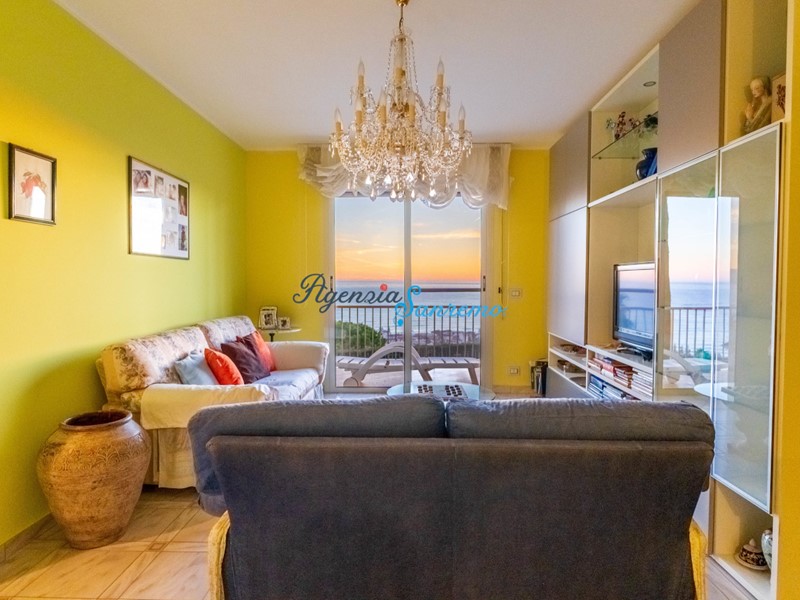 Trilocale in Vendita a Bordighera, 450'000€, 100 m²