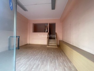 Capannone in Affitto a Reggio Calabria, zona Centro, 550€, 50 m²