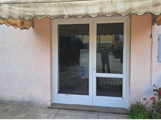 Immobile commerciale in Affitto a Capannori, zona Santa Margherita, 600€, 70 m²