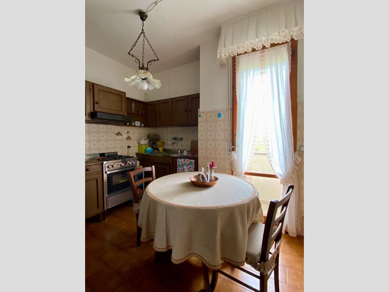 Appartamento in Vendita a Pisa, 255'000€, 110 m²