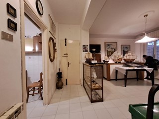 Appartamento in Vendita a Carrara, zona Fossola, 110'000€, 80 m², arredato