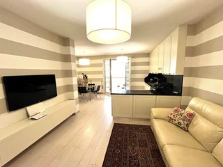 Trilocale in Vendita a Certaldo, 230'000€, 75 m², arredato, con Box