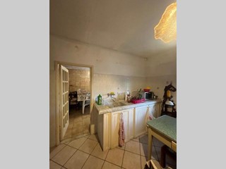 Casa Indipendente in Vendita a Ameglia, zona Ameglia Bivio, 143'000&euro;, 120 m²