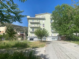 Quadrilocale in Vendita a L'Aquila, 175'000&euro;, 112 m²