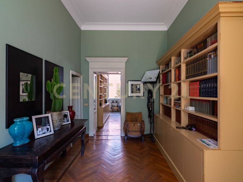 Appartamento in Vendita a Milano, 2'490'000€, 222 m²