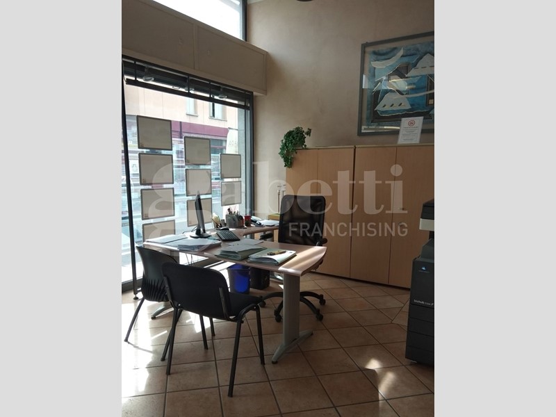 Negozio in Vendita a Codogno, 119'000€, 60 m²