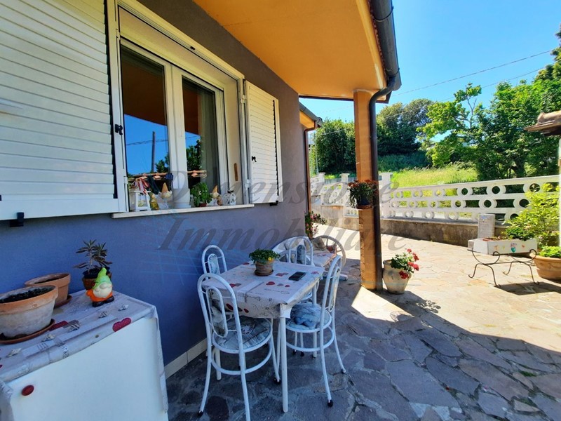 Casa Indipendente in Vendita a Castellina Marittima, 328'000€, 105 m²