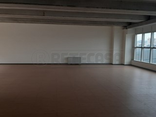 Ufficio in Affitto a Vicenza, 3'000€, 360 m²